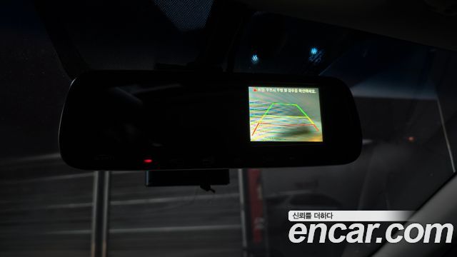 Kia Carens 2011 — photo 16