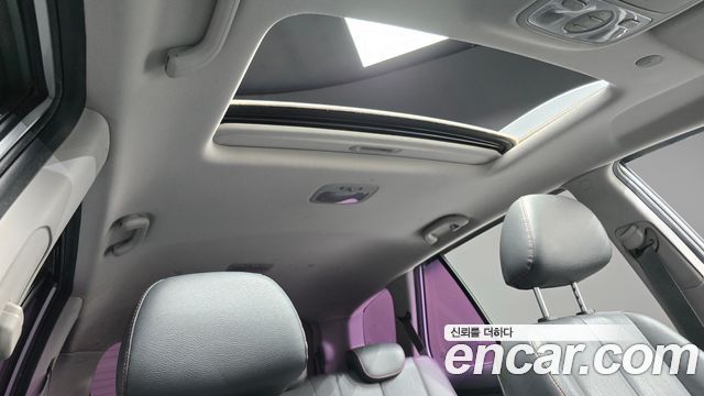 Kia Carens 2011 — photo 19