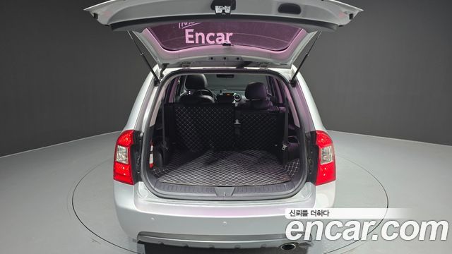 Kia Carens 2011 — photo 20