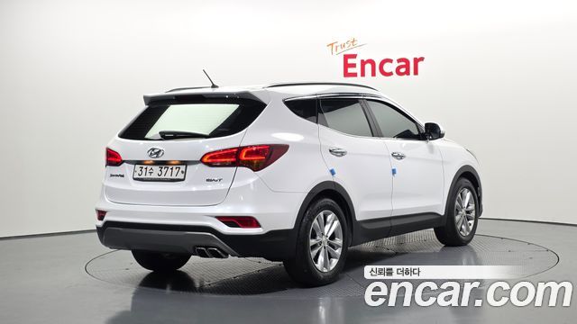 Hyundai Santafe 2018 — photo 2