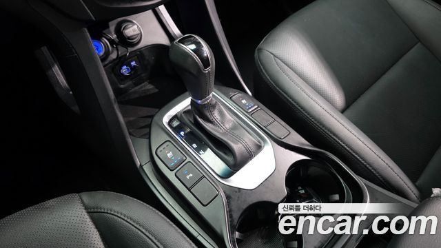 Hyundai Santafe 2018 — photo 9