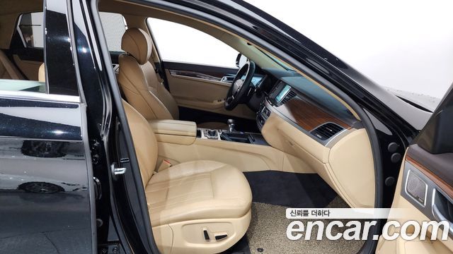Genesis G80 2017 — photo 11