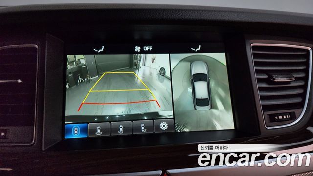 Genesis G80 2017 — photo 15