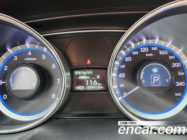 Hyundai Sonata 2012 — photo 8