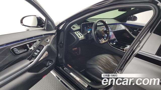 Mercedes-Benz S-Class 2024 — photo 10