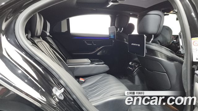 Mercedes-Benz S-Class 2024 — photo 12