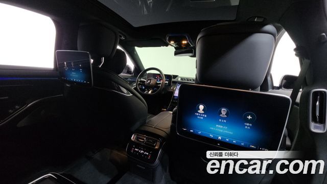 Mercedes-Benz S-Class 2024 — photo 18