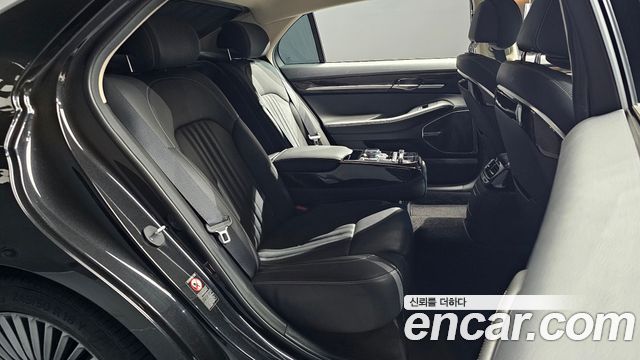 Genesis G90 2019 — photo 12