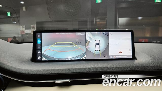 Genesis GV70 2023 — photo 14
