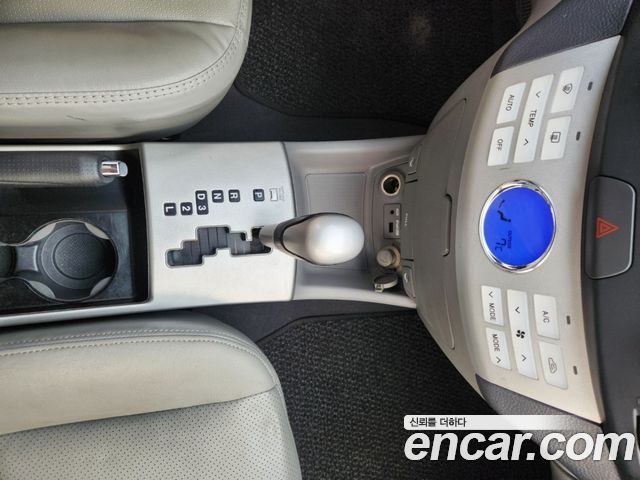 Hyundai AVANTE 2009 — photo 9