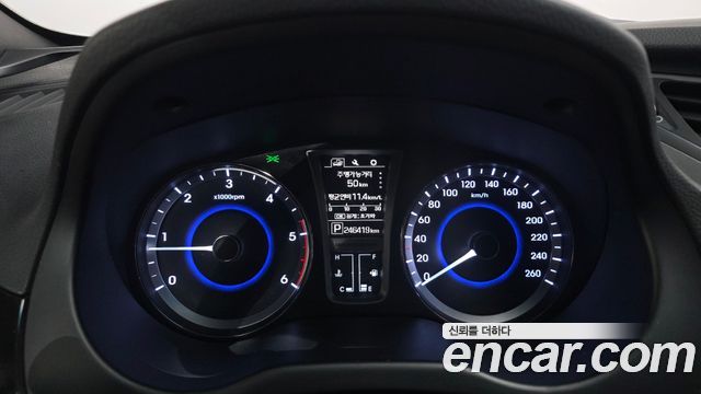 Hyundai Grandeur 2015 — photo 8