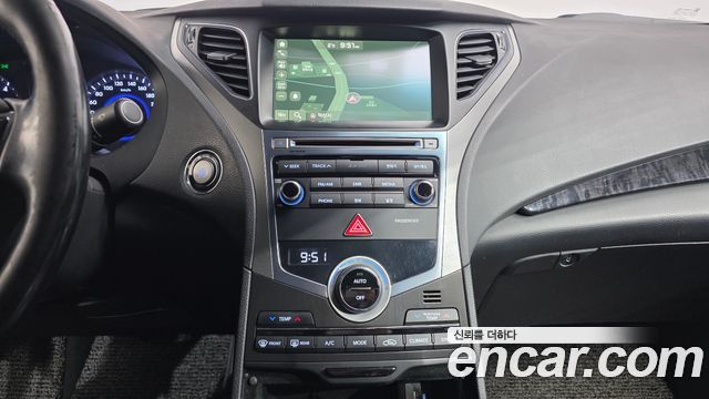 Hyundai Grandeur 2015 — photo 15