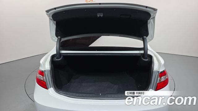 Hyundai Grandeur 2015 — photo 20