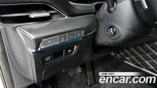 Genesis GV80 2020 — photo 14