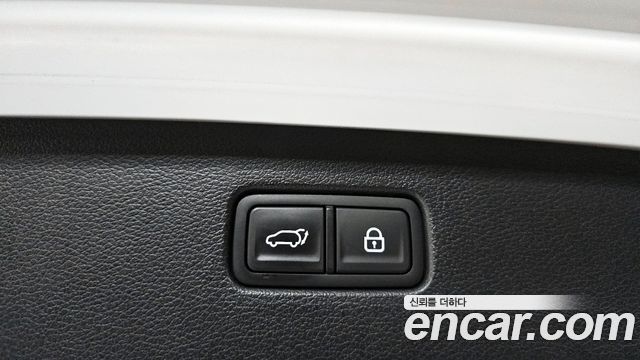 Genesis GV80 2020 — photo 18