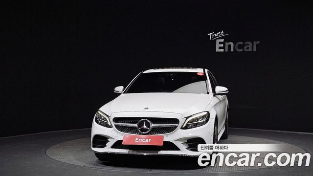 Mercedes-Benz C-Class 2019 — photo 3