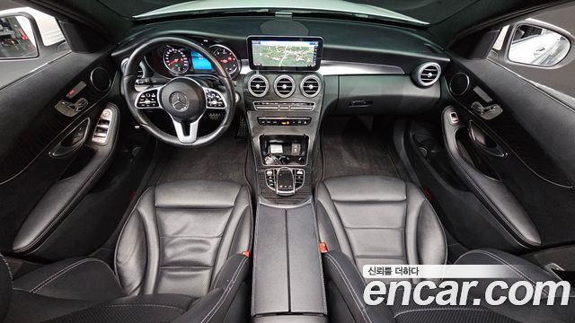 Mercedes-Benz C-Class 2019 — photo 7