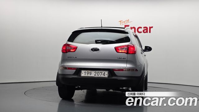 Kia Sportage 2011 — photo 4