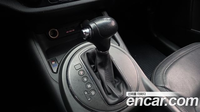 Kia Sportage 2011 — photo 9