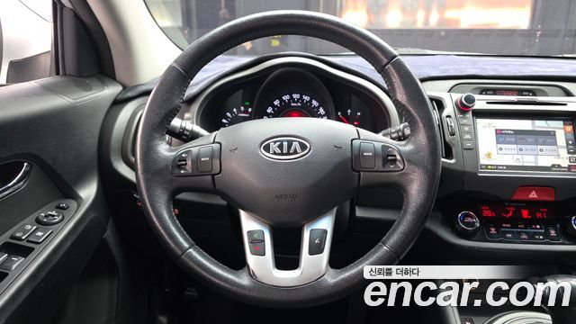 Kia Sportage 2011 — photo 13