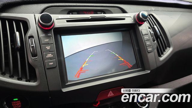 Kia Sportage 2011 — photo 15