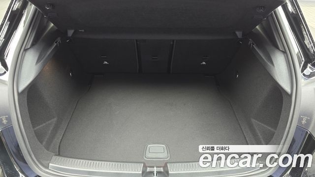 Mercedes-Benz A-Class 2025 — photo 20