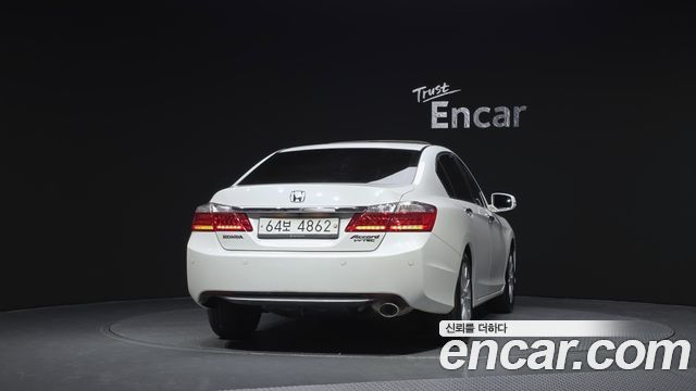 Honda Accord 2013 — photo 4