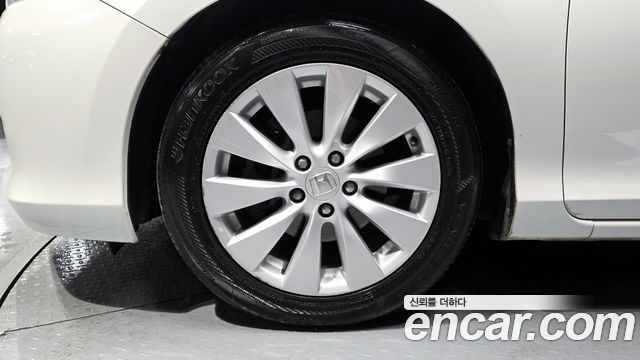 Honda Accord 2013 — photo 5