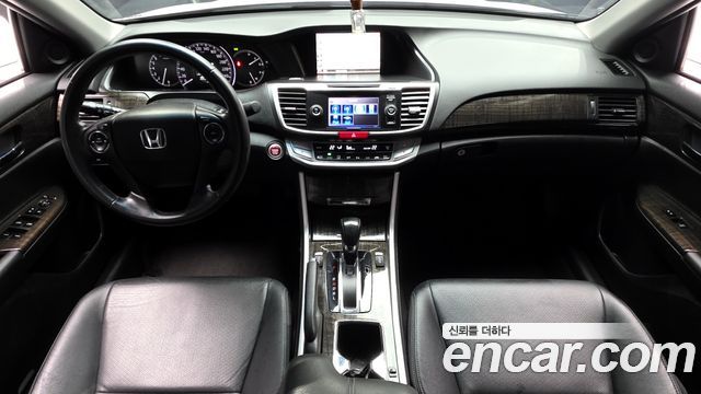 Honda Accord 2013 — photo 7