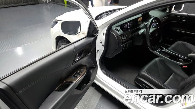 Honda Accord 2013 — photo 11
