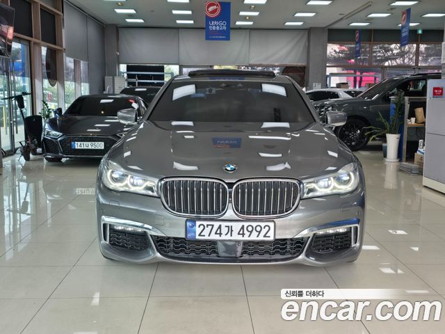 BMW 7-Series 2017 — photo 3