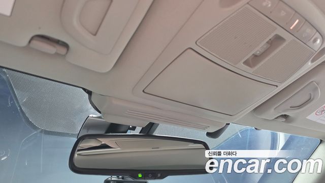 Infiniti Q50 2016 — photo 19