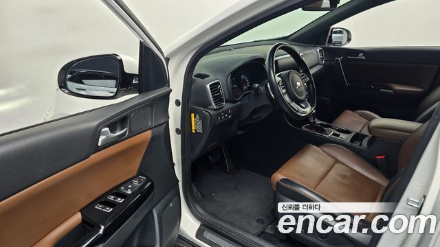 Kia Sportage 2019 — photo 11