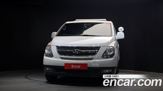 Hyundai Starex 2011 — photo 3