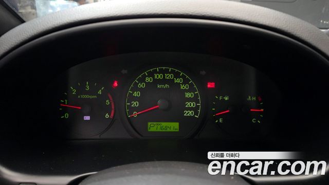 Hyundai Starex 2011 — photo 8