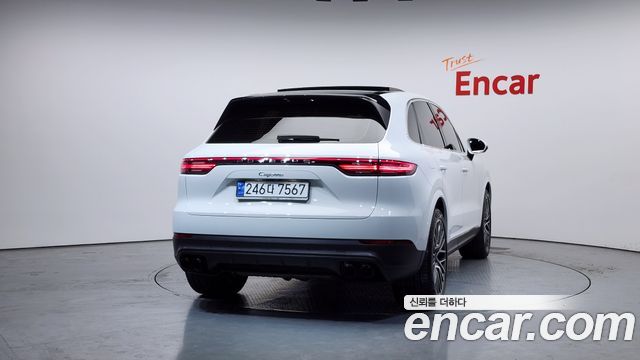 Porsche Cayenne 2019 — photo 4