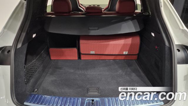 Porsche Cayenne 2019 — photo 20