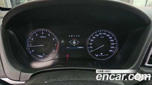 Hyundai Genesis 2015 — photo 8