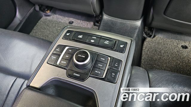 Hyundai Genesis 2015 — photo 19
