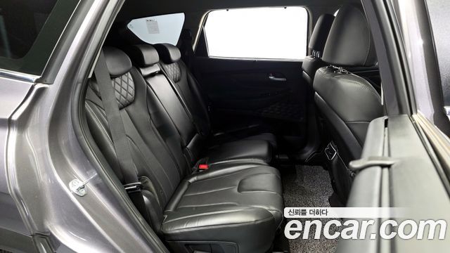 Hyundai Santafe 2022 — photo 12
