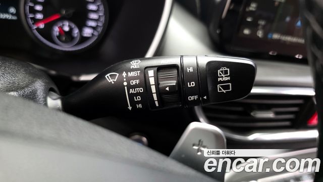 Hyundai Santafe 2022 — photo 17