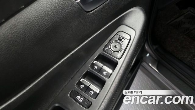 Hyundai Santafe 2022 — photo 19