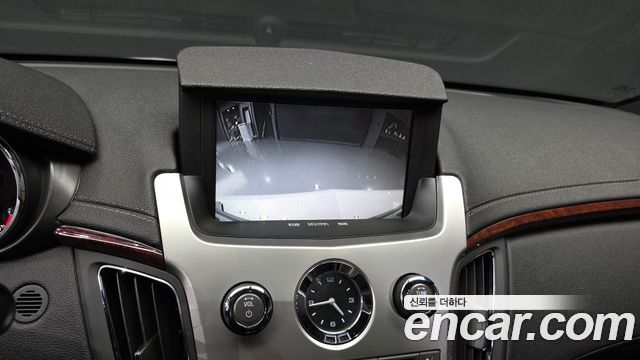 Cadillac CTS 2011 — photo 14