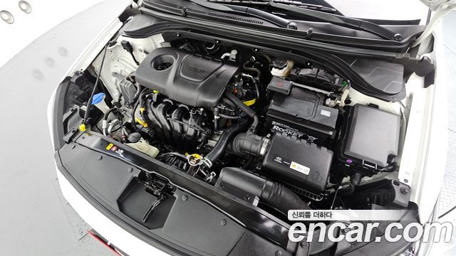Hyundai AVANTE 2018 — photo 6