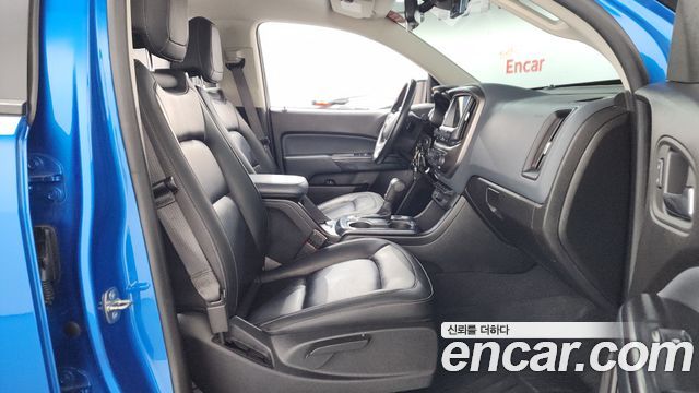 Chevrolet Korea Colorado 2021 — photo 11