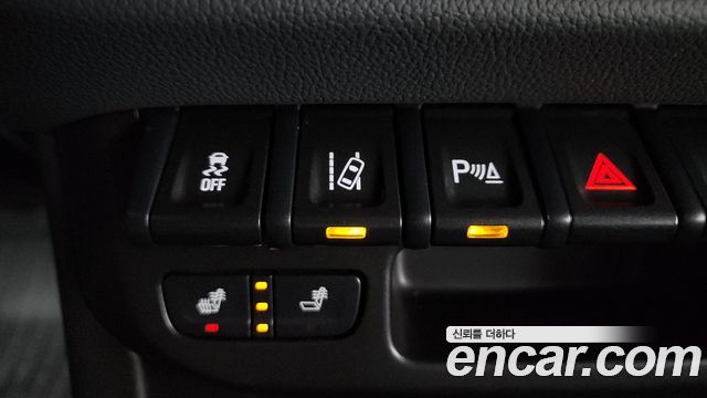 Chevrolet Korea Colorado 2021 — photo 17
