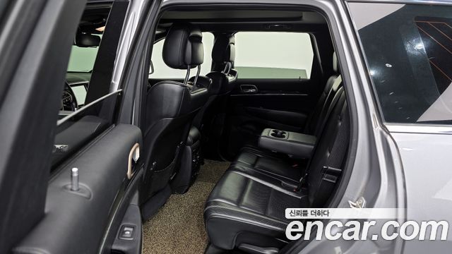 Jeep Cherokee 2015 — photo 20