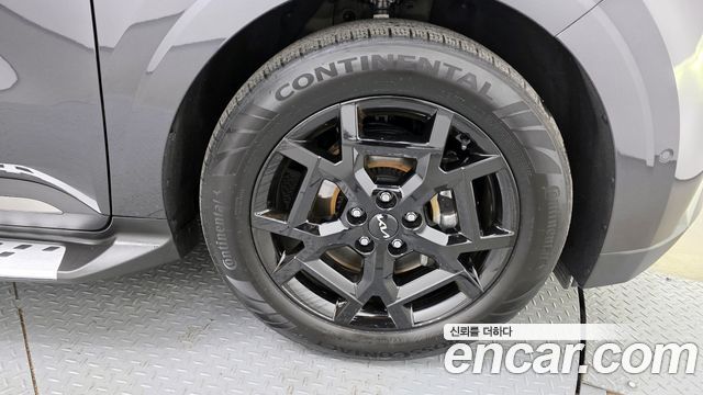 Kia Canival 2024 — photo 5