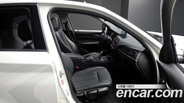 BMW 1-Series 2014 — photo 10
