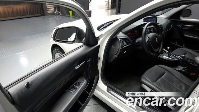 BMW 1-Series 2014 — photo 11